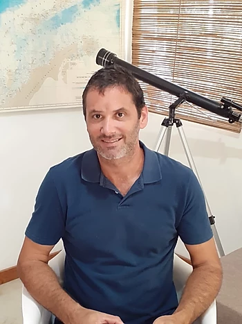 O professor Caio Vinícius Gabrig Turbay Rangel, um dos autores do estudo: novas etapas da pesquisa vão dar continuidade ao monitoramento da dispersão e permanência dos rejeitos (acervo professor Caio Rangel) prof caio turbay